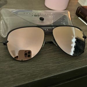 QUAY AUSTRALIA x Desi Perkins High Key Sunglasses
